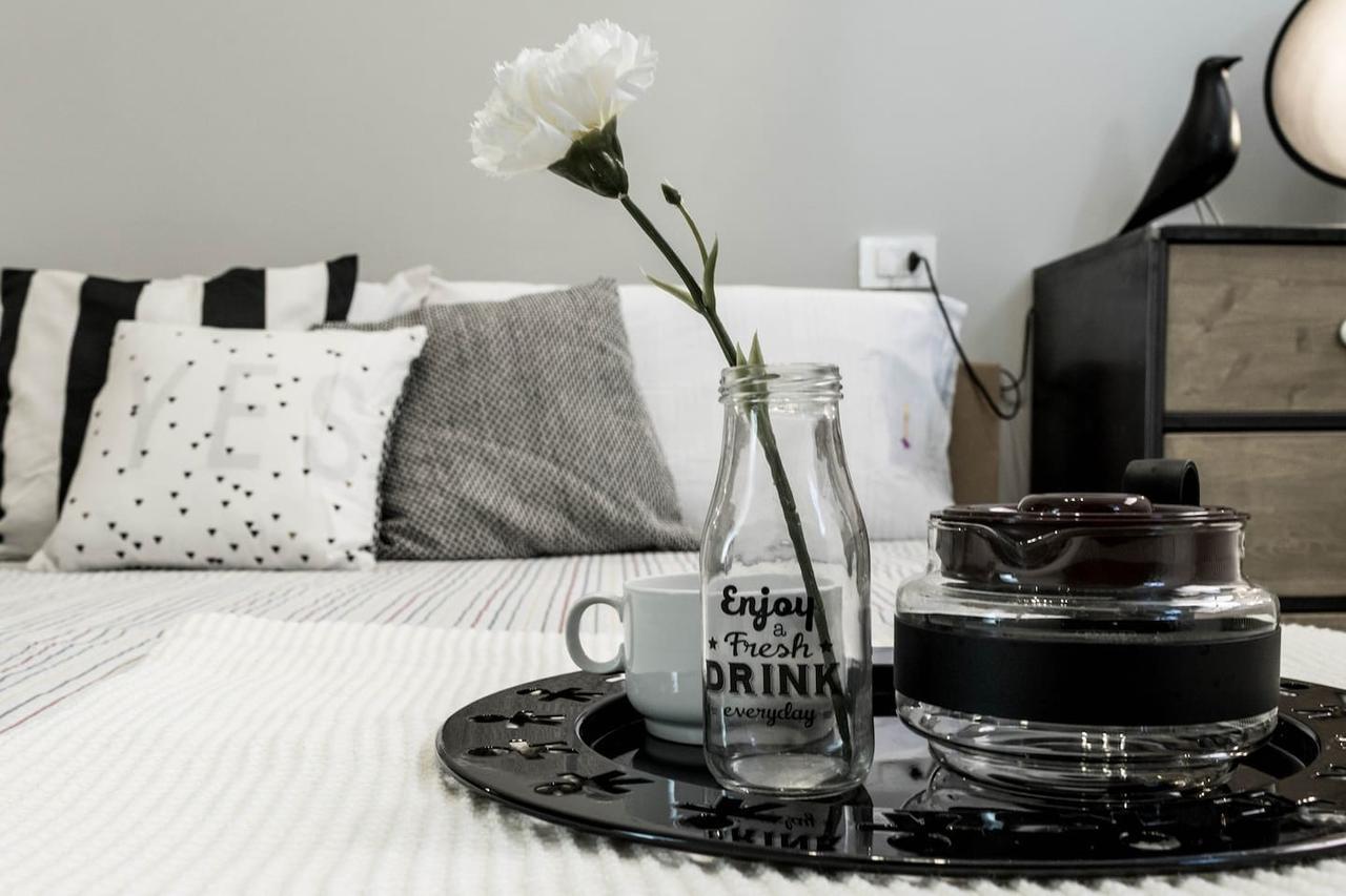 Joivy Exclusive Apt For 4 In Navigli Near Parks Milan Extérieur photo